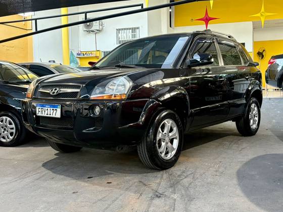HYUNDAI TUCSON 2.0 MPFI GLS 16V 143CV 2WD FLEX 4P AUTOMÁTICO HYUNDAI TUCSON 2.0 MPFI GLS 16V 143CV 2WD FLEX 4P AUTOMÁTICO
